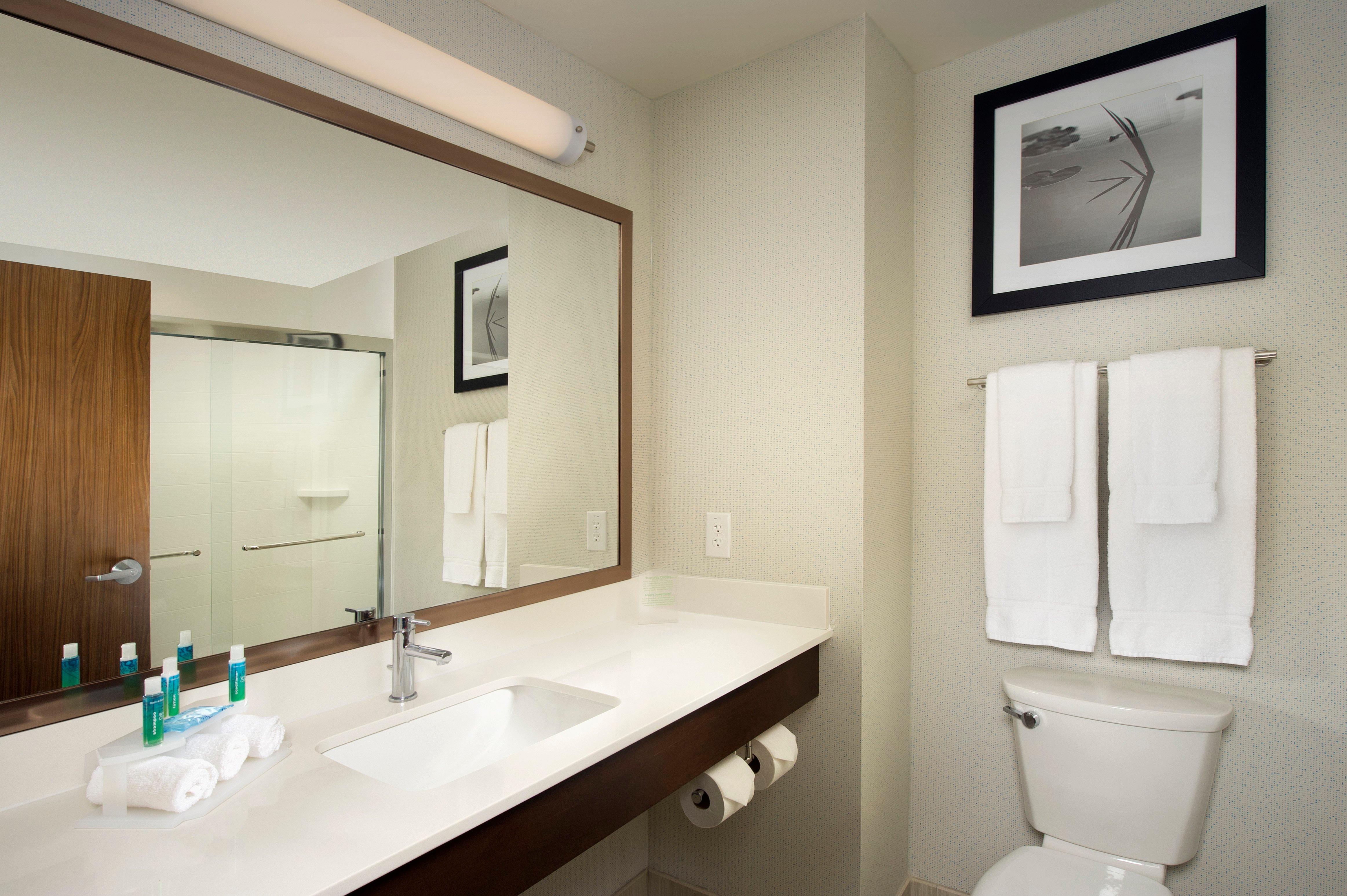 Holiday Inn Express & Suites Bay City By Ihg Dış mekan fotoğraf
